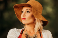 Anuhea 2